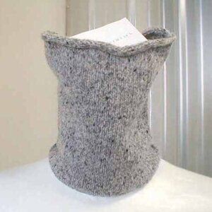 New Shirin Guild Muffler (Neck Gaiter)! One Size Gray Donegal Tweed Wool UK Made